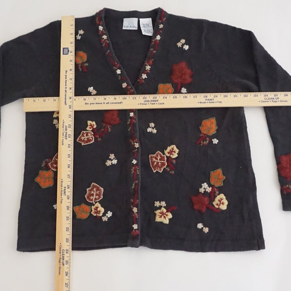 Vntage Bobbie Brooks Charcoal Floral Embroidered Knit Cotton Cottage Cardigan L - Picture 3 of 11